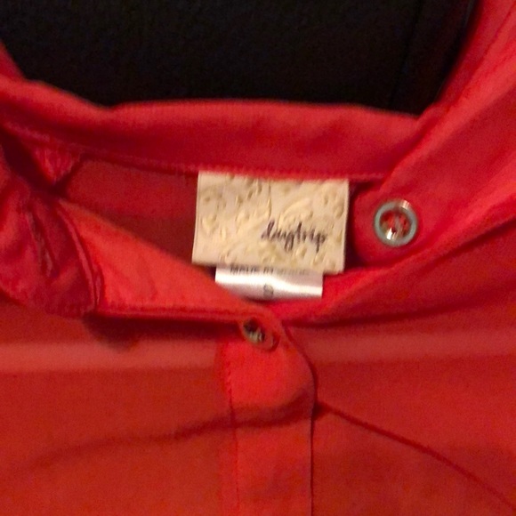 Button up - Picture 2 of 3